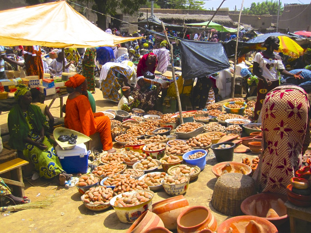 The market at the base of the Mosque