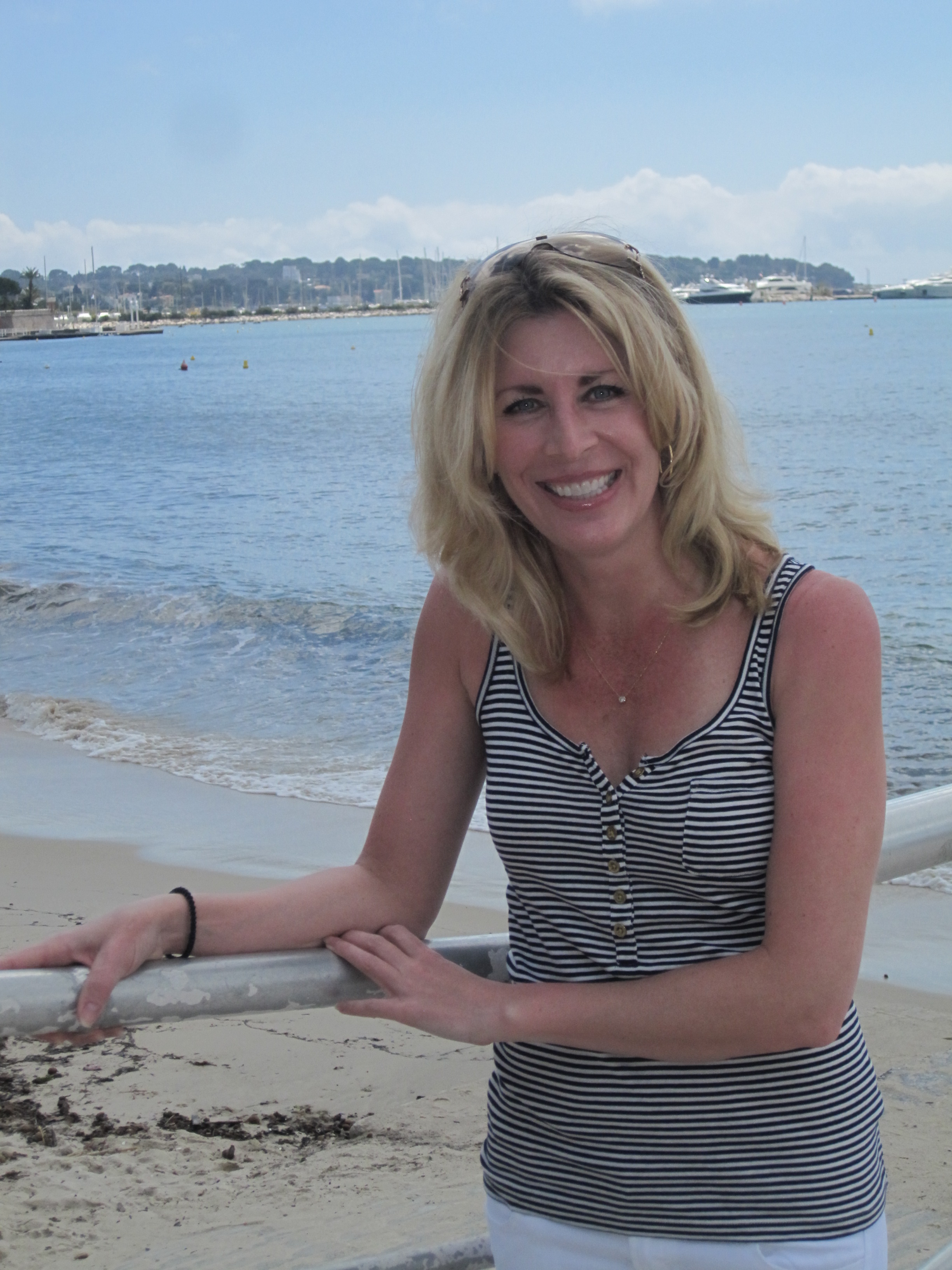 Partying with Socialists, Antibes and a Parade of Pictures
