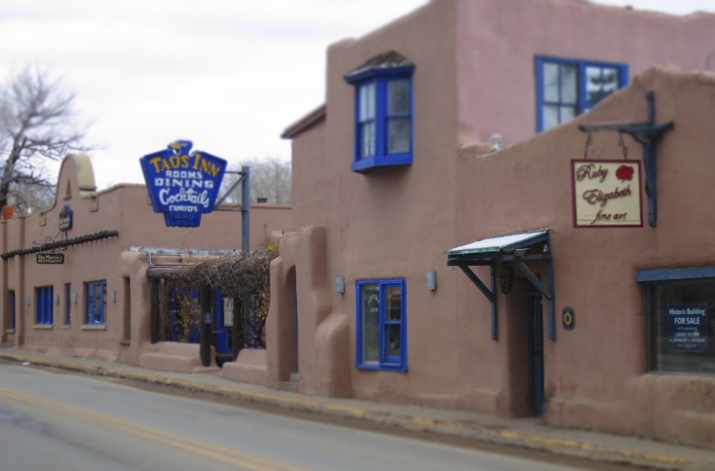 Taos Inn