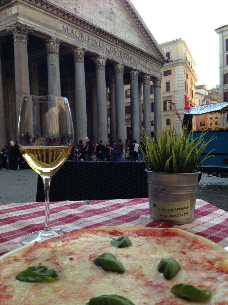 Lunch next to the Pantheon